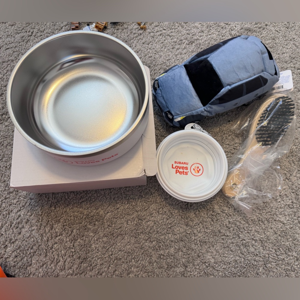 Subaru Dog bowl